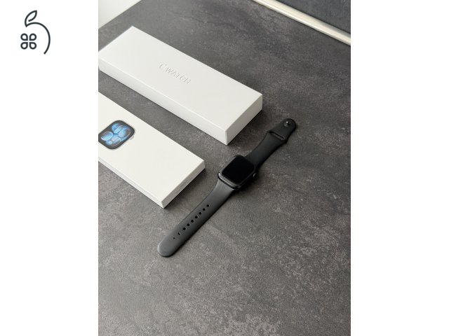 Apple Watch Series 8 44 MM - GPS - Újszerű - Midnight