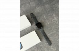 Apple Watch Series 8 44 MM - GPS - Újszerű - Midnight