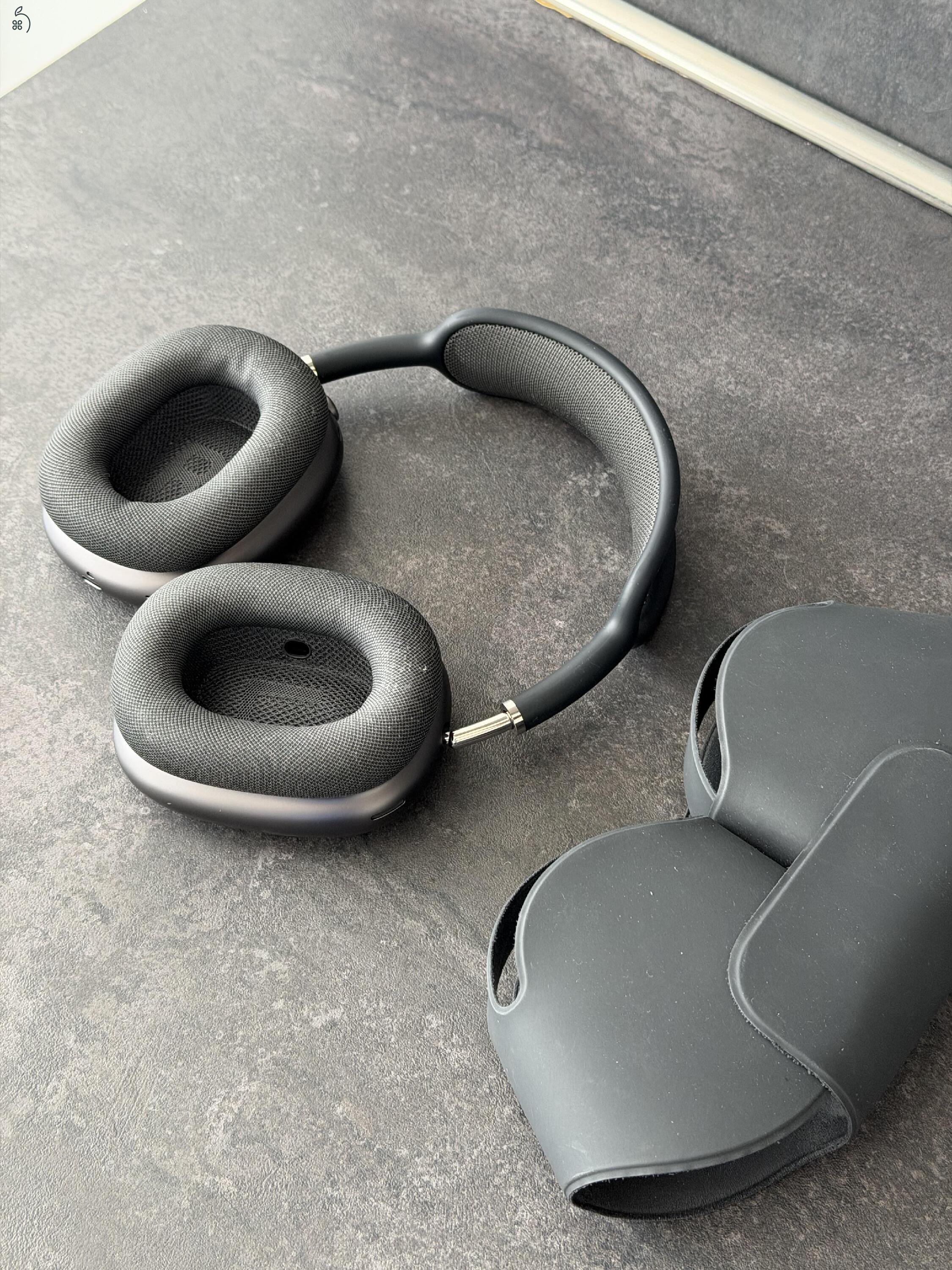Apple AirPods Max - Midnight - Újszerű