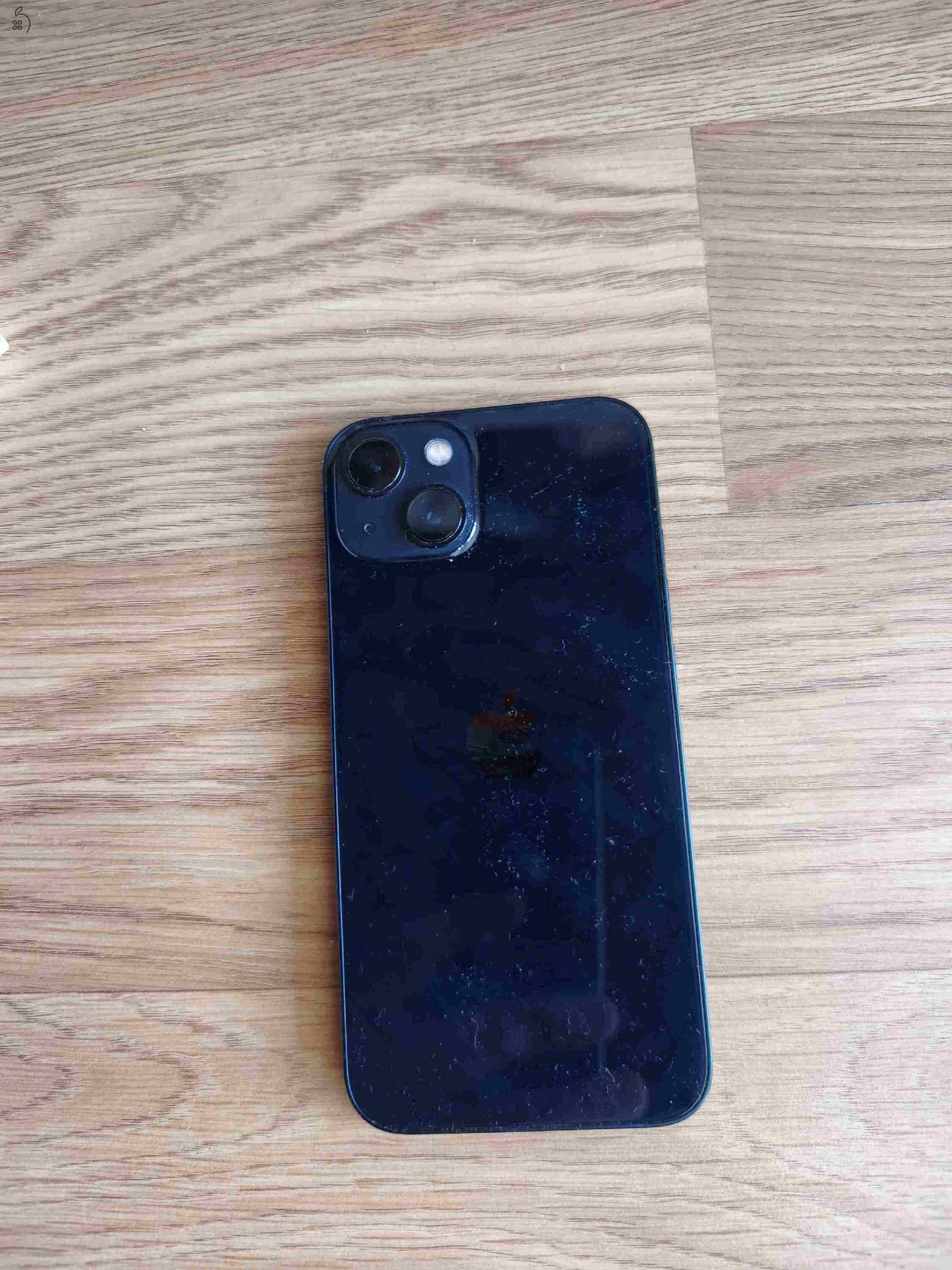 iPhone 13 fekete