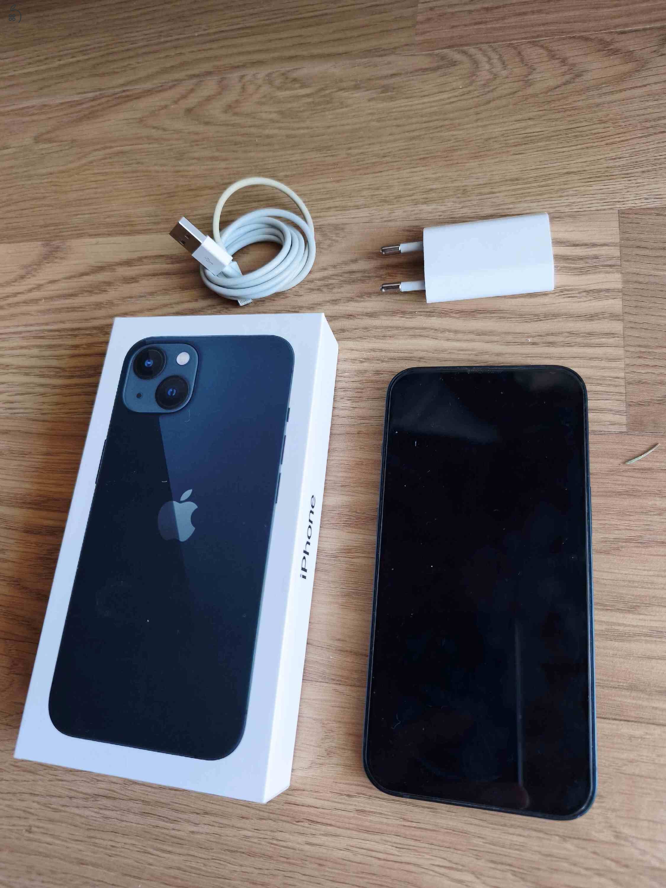 iPhone 13 fekete