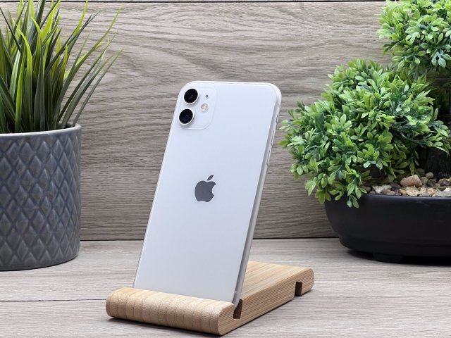 iPhone 11 White 128GB 2 ÉV Garanciával 100%