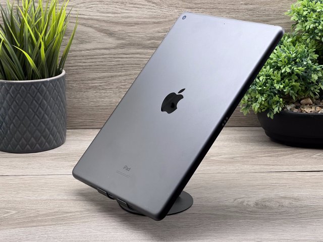 iPad 8th Space Gray 128GB 2 ÉV Garanciával 100%