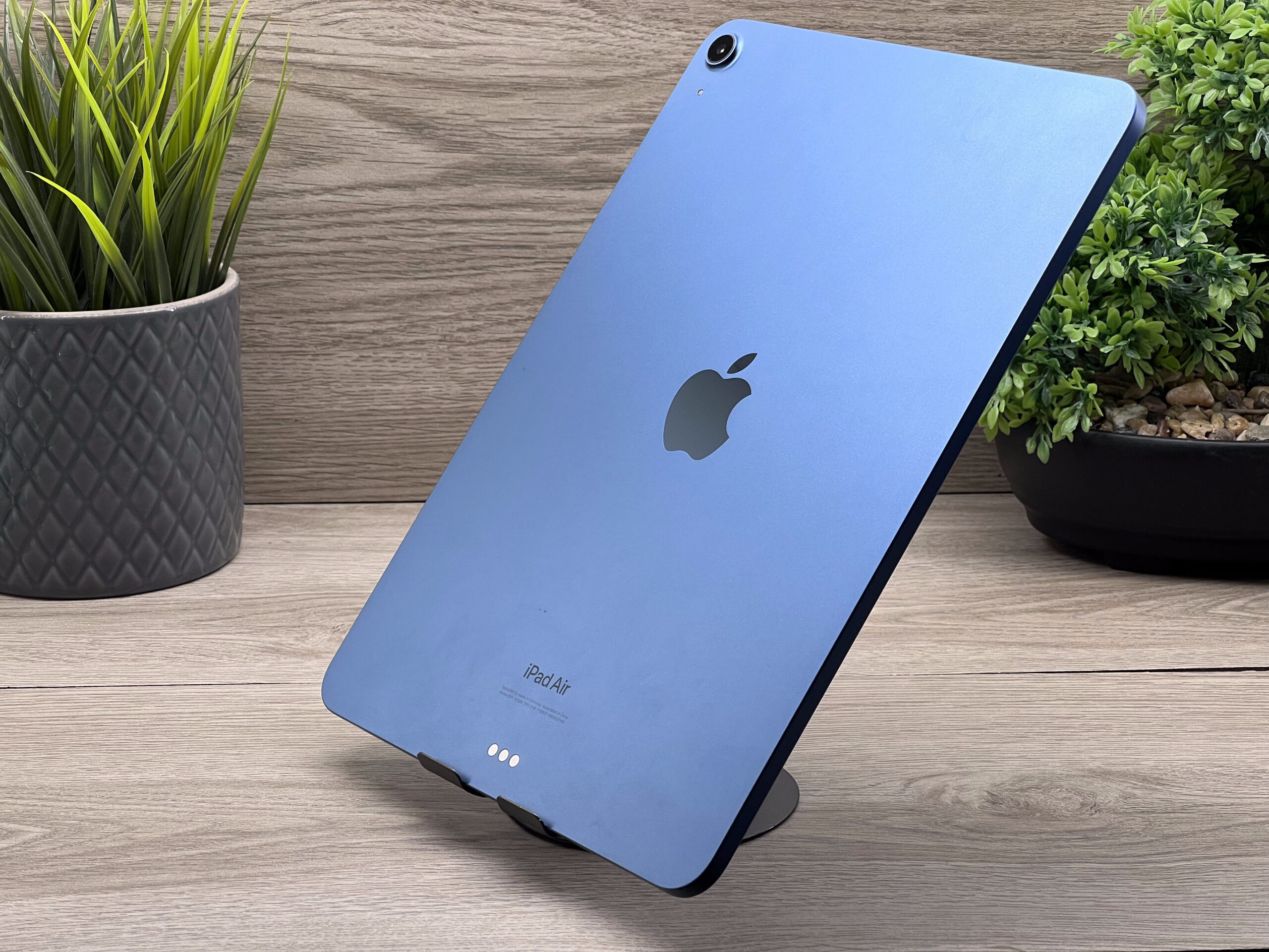 Hibátlan iPad Air 5th Blue 64GB 2 ÉV Garanciával 92%