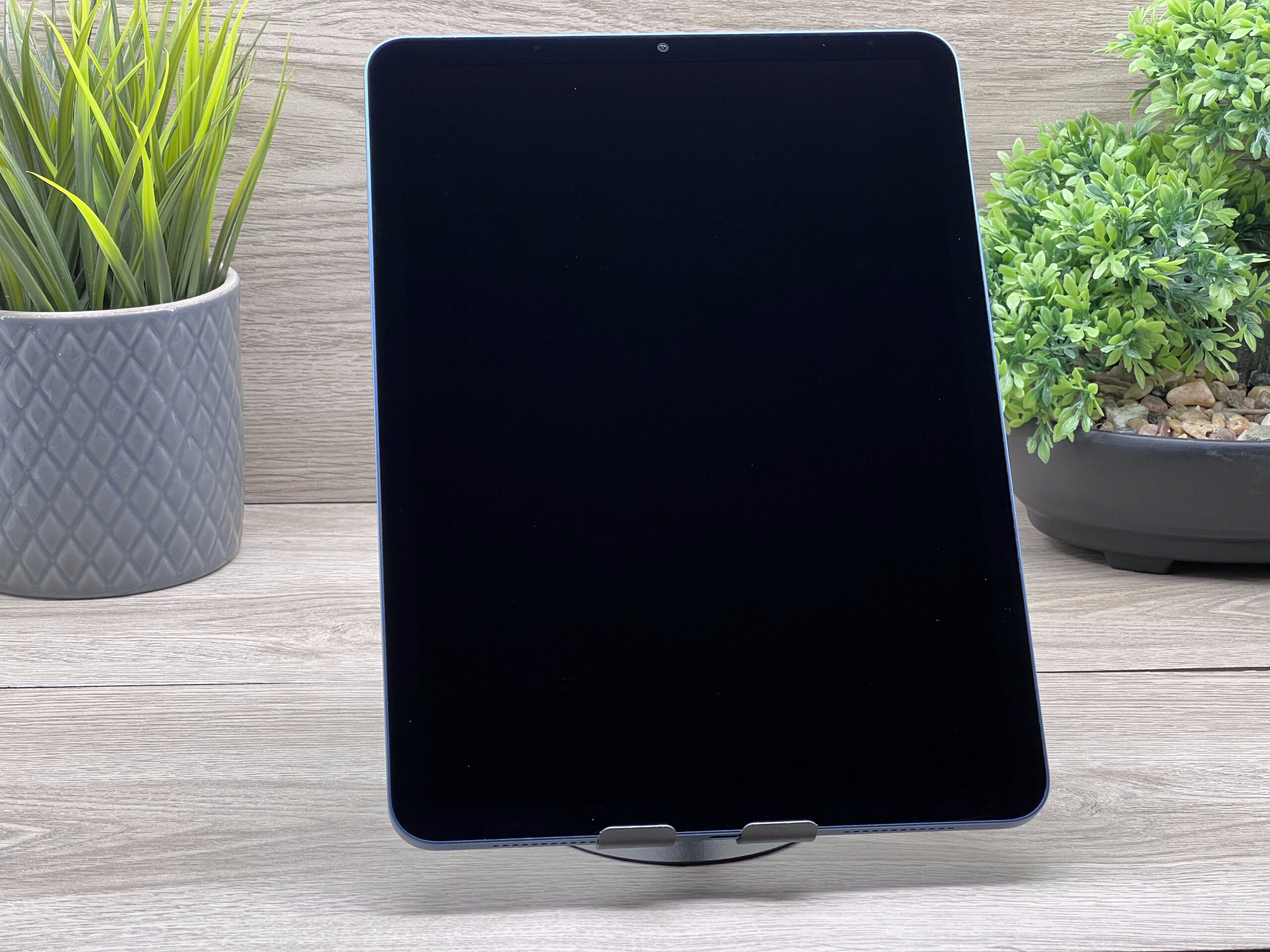 Hibátlan iPad Air 5th Blue 64GB 2 ÉV Garanciával 92%