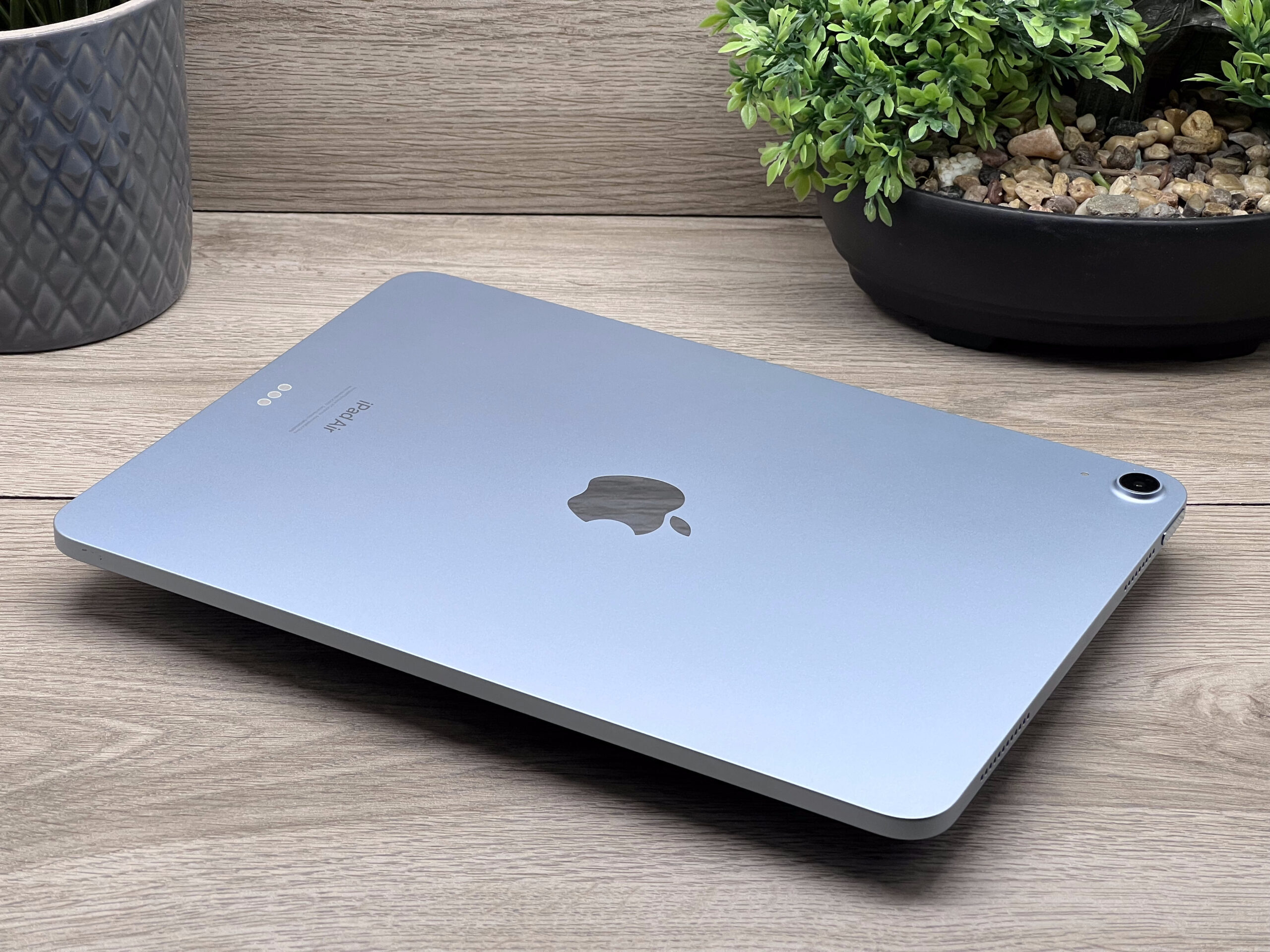 Hibátlan iPad Air 6th Skyblue 128GB 2 ÉV Garanciával 96%