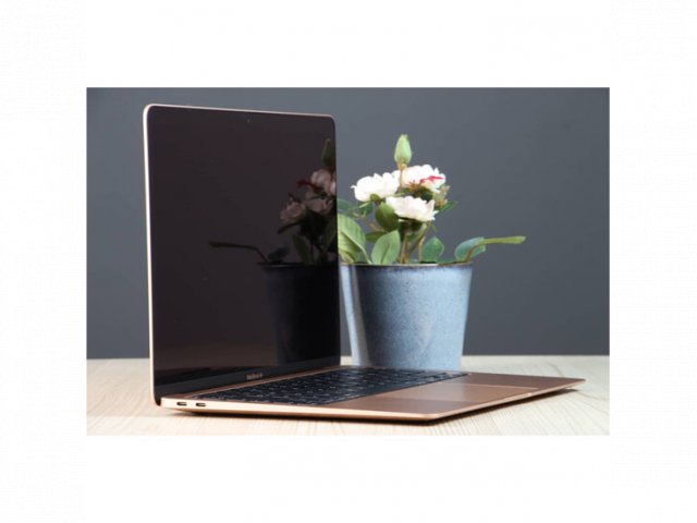 Újszerű Apple Macbook Air 13