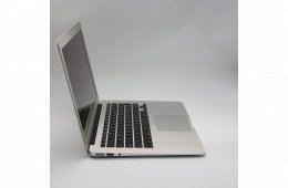 Apple MacBook Air 13″ 2017 i5 128 GB 8 GB RAM Silver HUN Bill