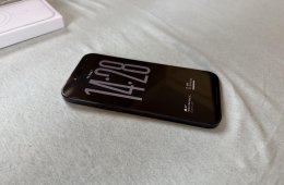 Eladó újszerű Apple iPhone 16 Pro Max 256 GB -garanciális, sok tartozék