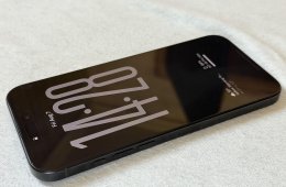 Eladó újszerű Apple iPhone 16 Pro Max 256 GB -garanciális, sok tartozék