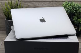 Hibátlan MacBook Pro 2020 M1 13” 256GB 8GB 2 ÉV Garanciával 100%