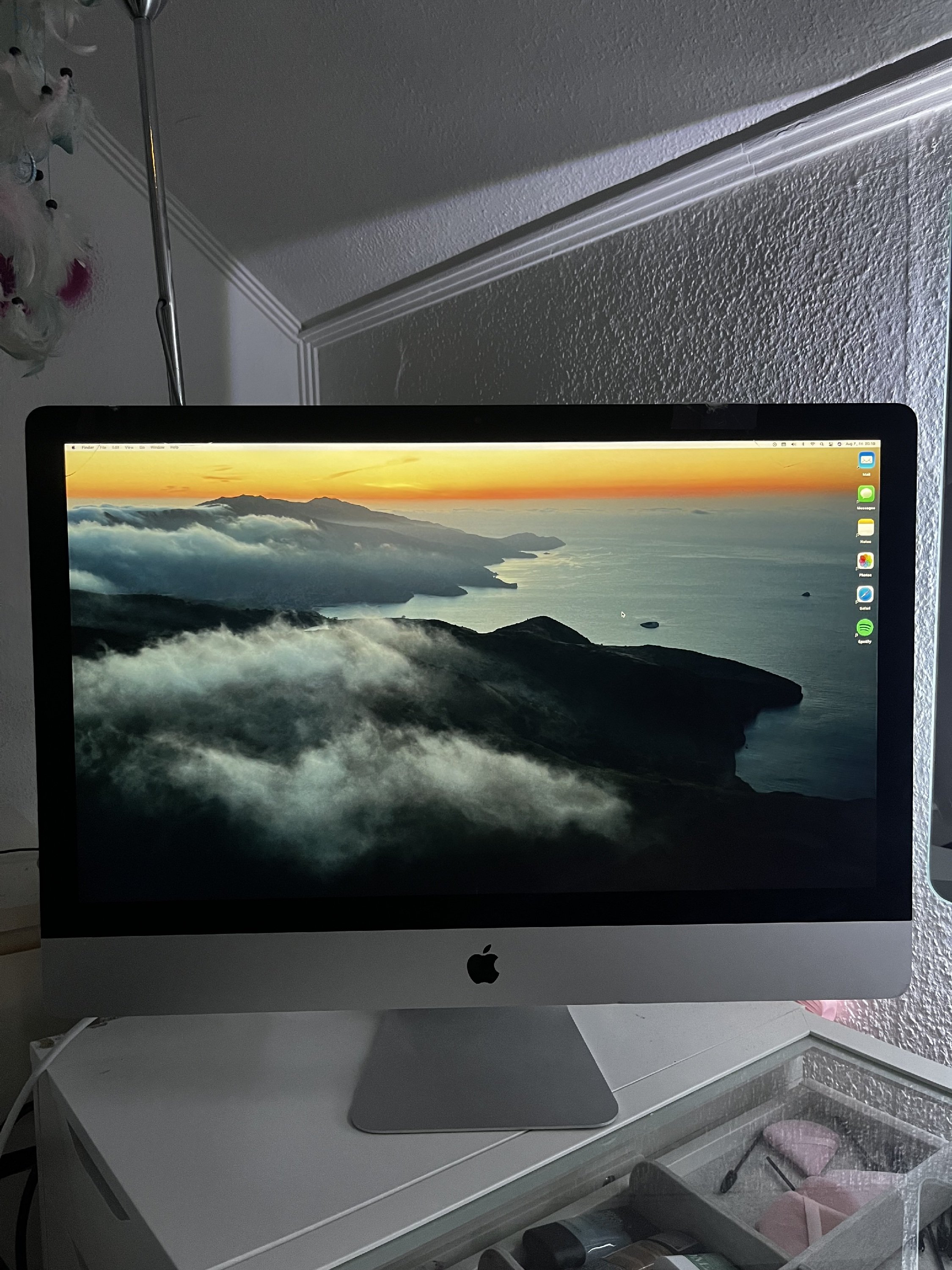 Apple iMac (Retina 5K, 27-inch, Late 2014)