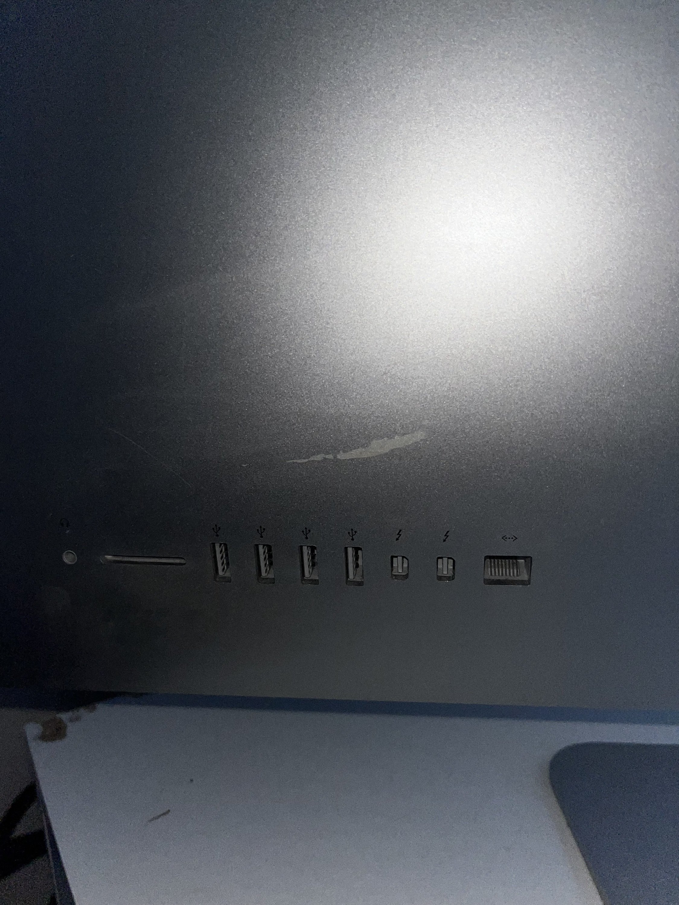 Apple iMac (Retina 5K, 27-inch, Late 2014)