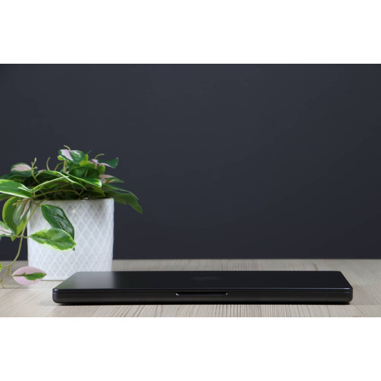 Újszerű MacBook Pro 14