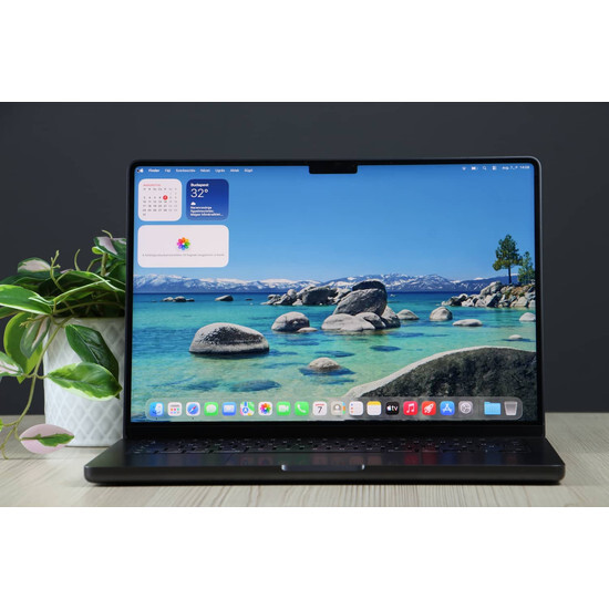 Újszerű MacBook Pro 14