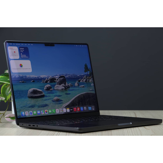 Újszerű MacBook Pro 14