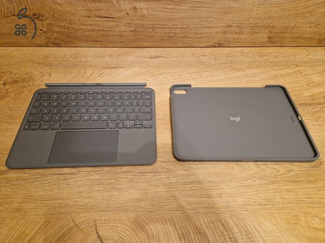 Logitech Combo Touch billentyűzet/tok iPad Air 11' (M3, M2, 5th gen.)