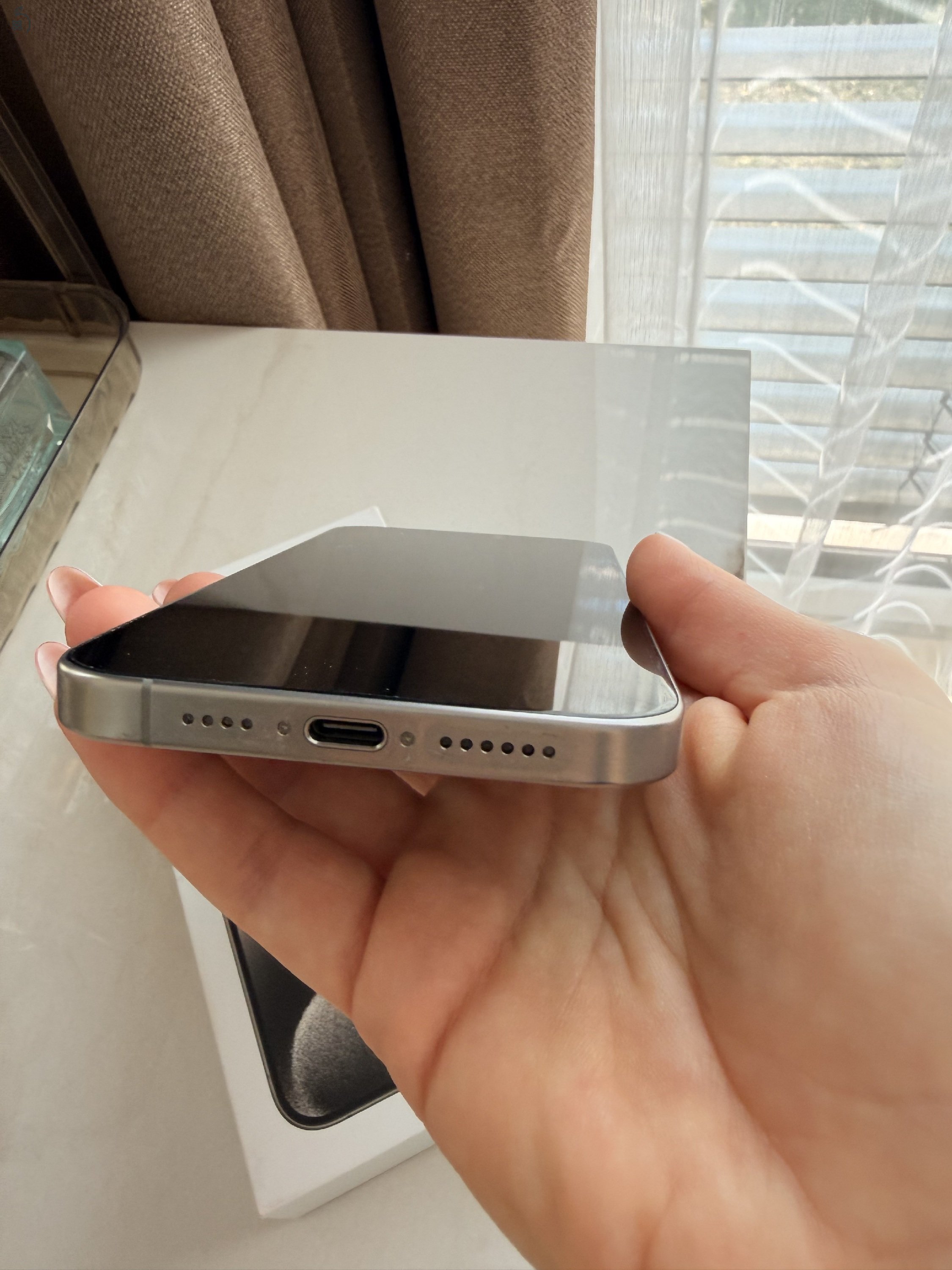 Iphone 15 Pro Max 256 független, töltőkábellel