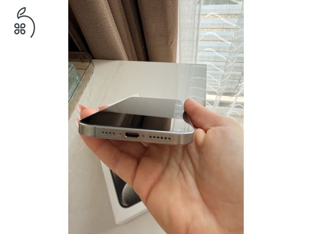 Iphone 15 Pro Max 256 független, töltőkábellel