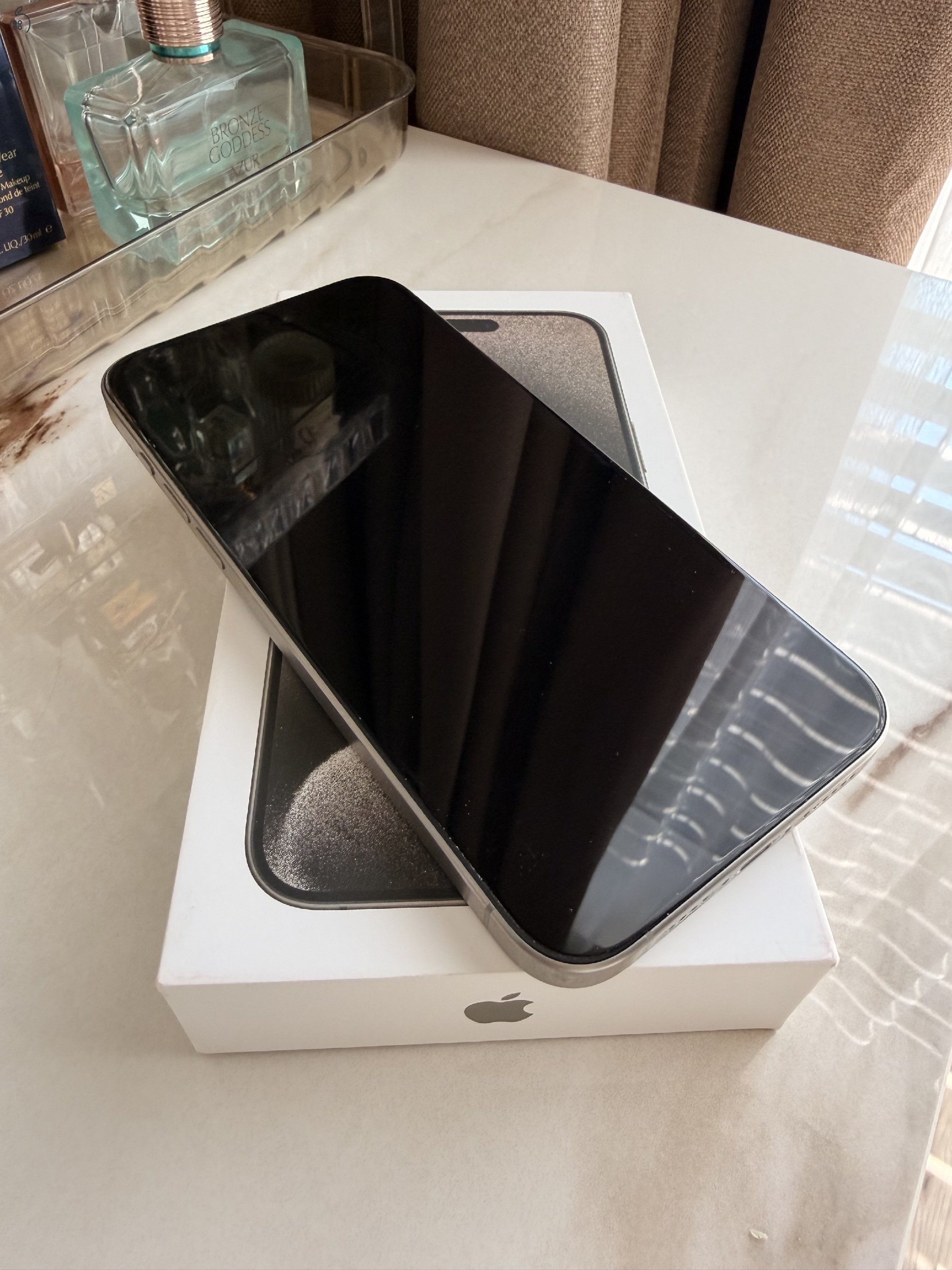 Iphone 15 Pro Max 256 független, töltőkábellel
