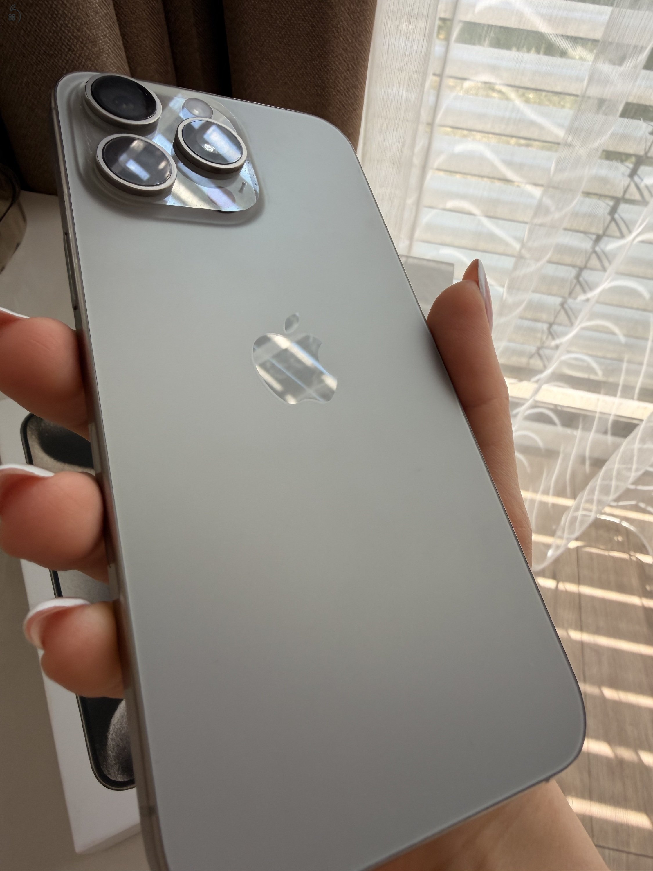 Iphone 15 Pro Max 256 független, töltőkábellel