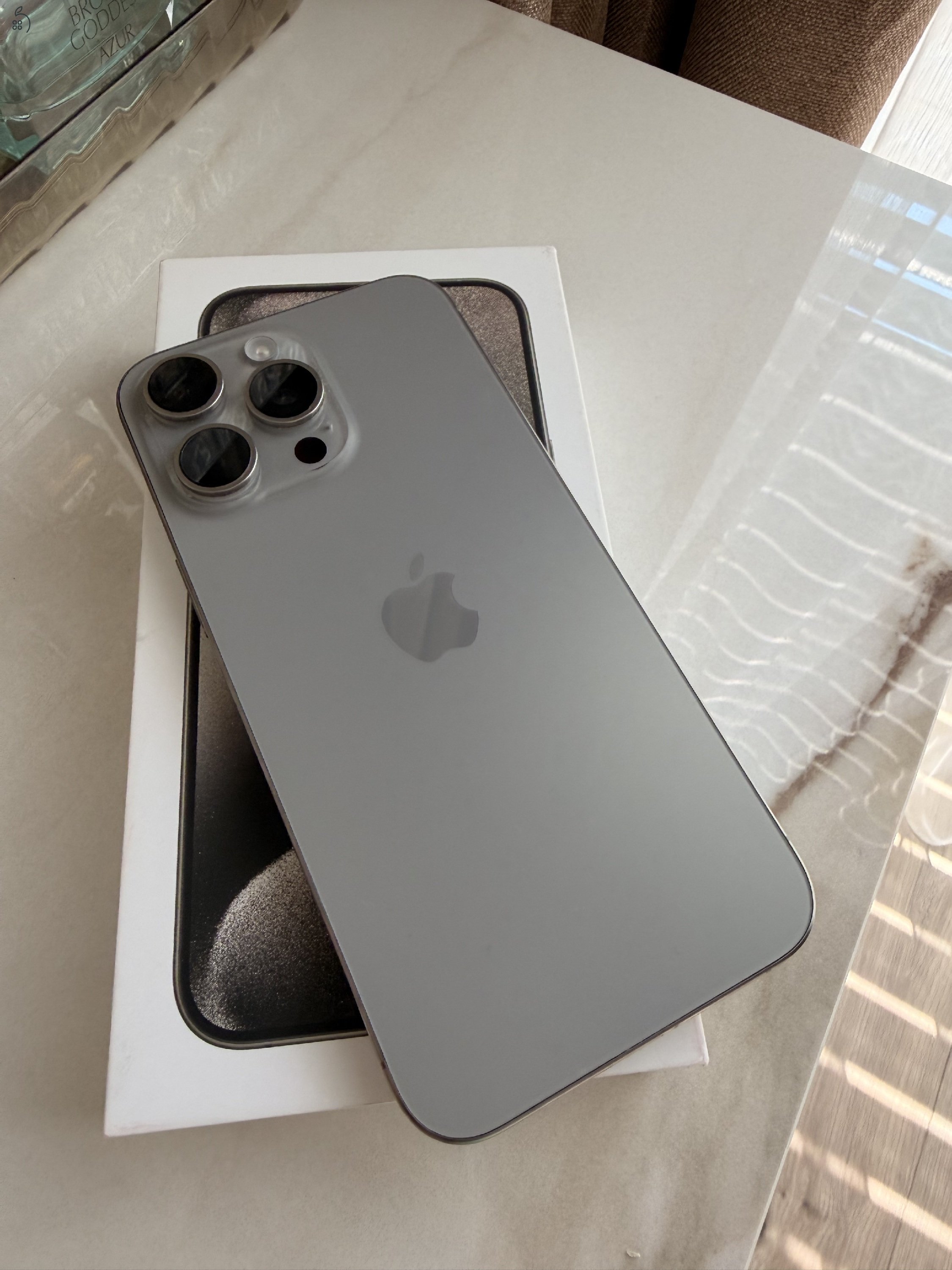 Iphone 15 Pro Max 256 független, töltőkábellel