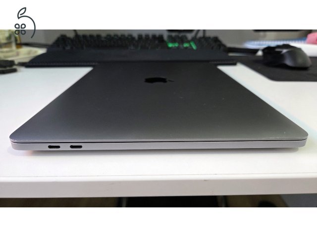Apple MacBook Pro 13.3