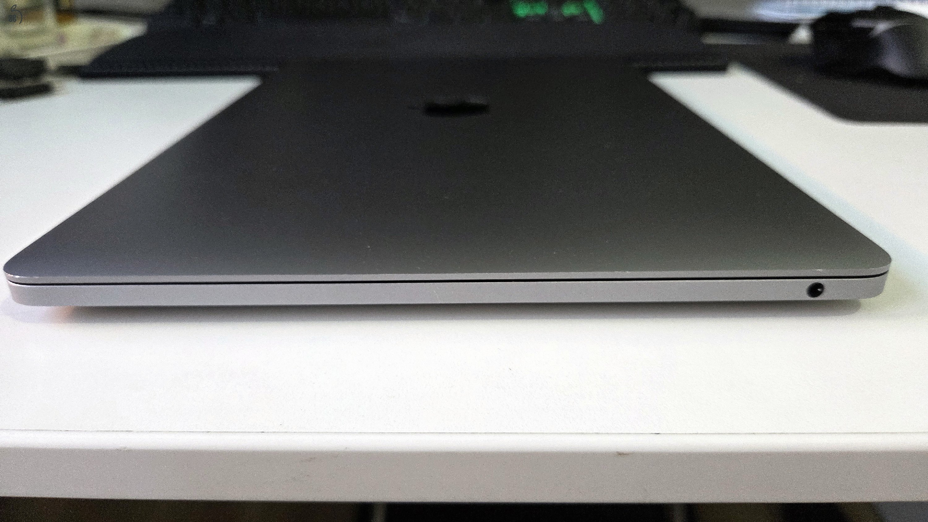 Apple MacBook Pro 13.3