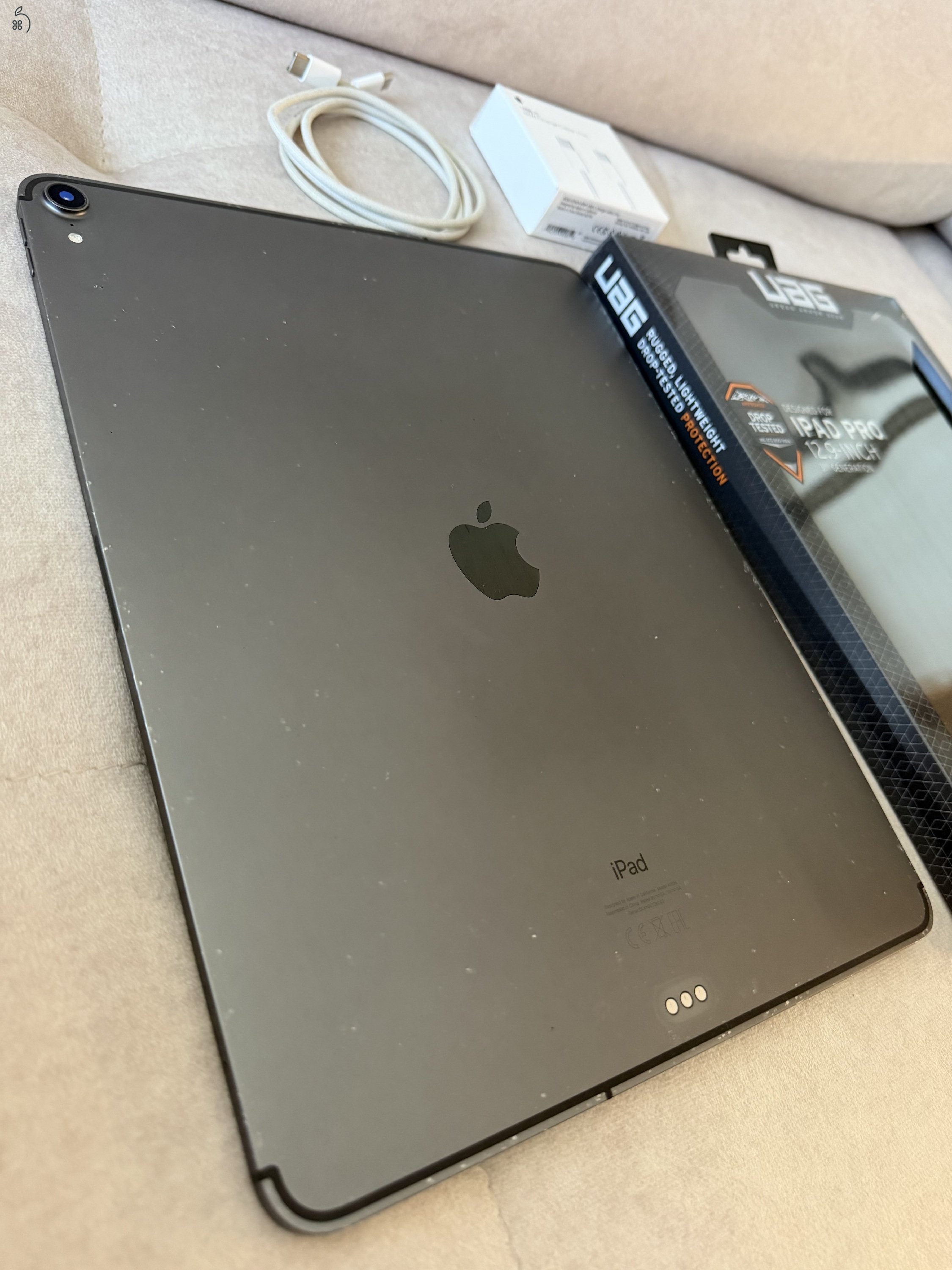iPad Pro 12.9 (3rd gen) Wi-Fi + Cellular 64GB 