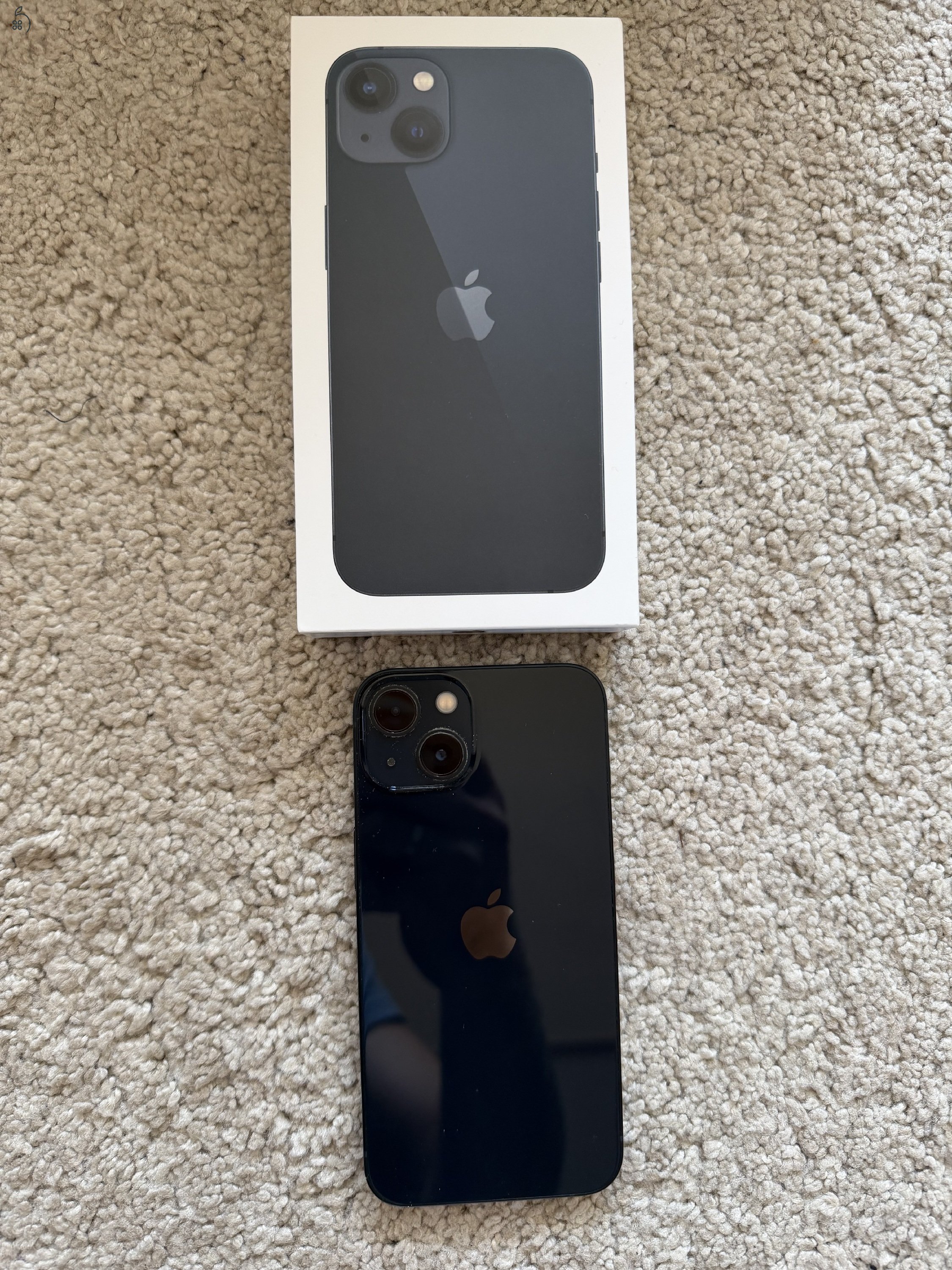 iPhone 13 128 GB Midnight - kártyafüggetlen