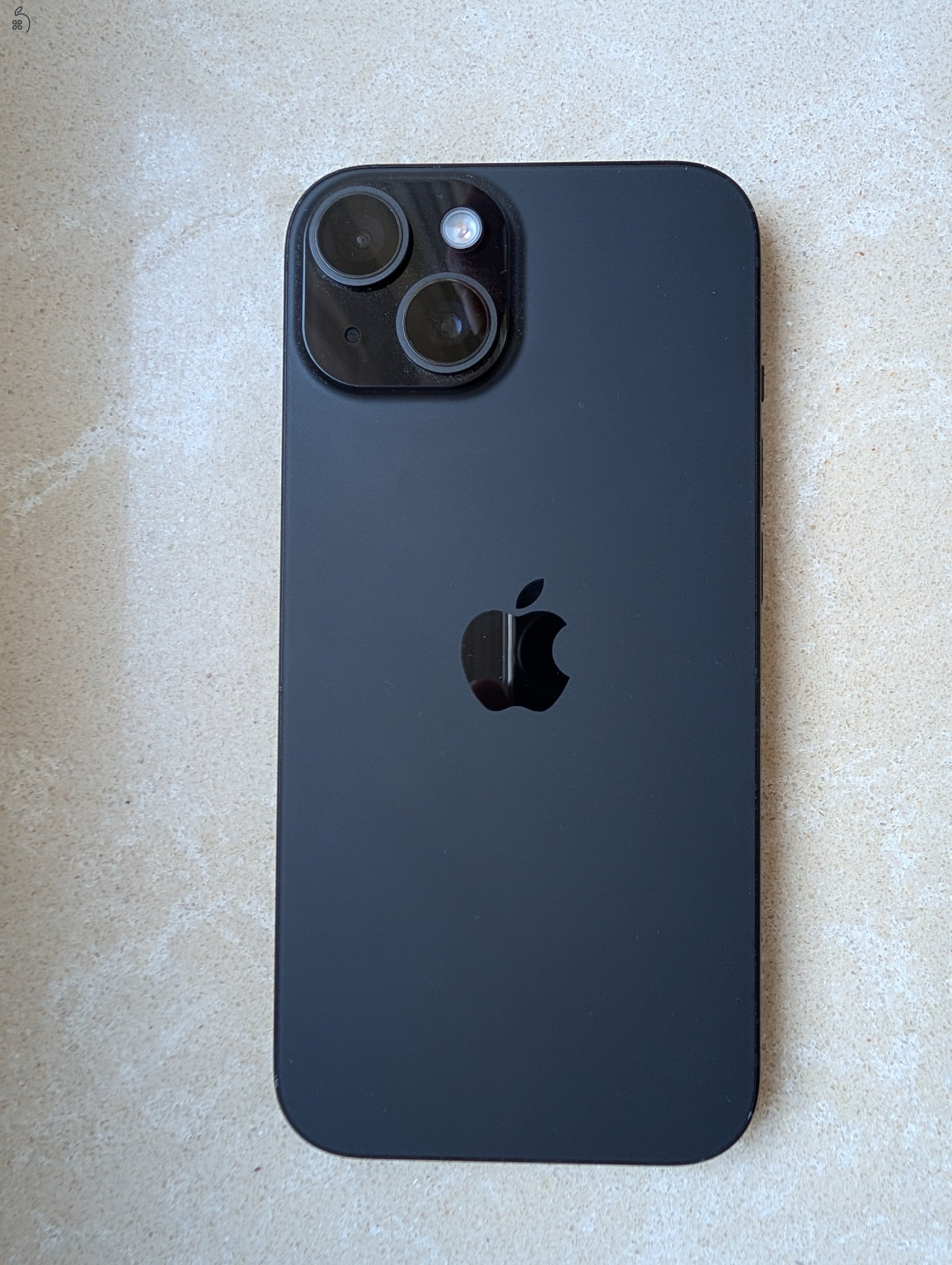 Apple iPhone 15 128GB - Black - Megkímélt, Bolti garanciával