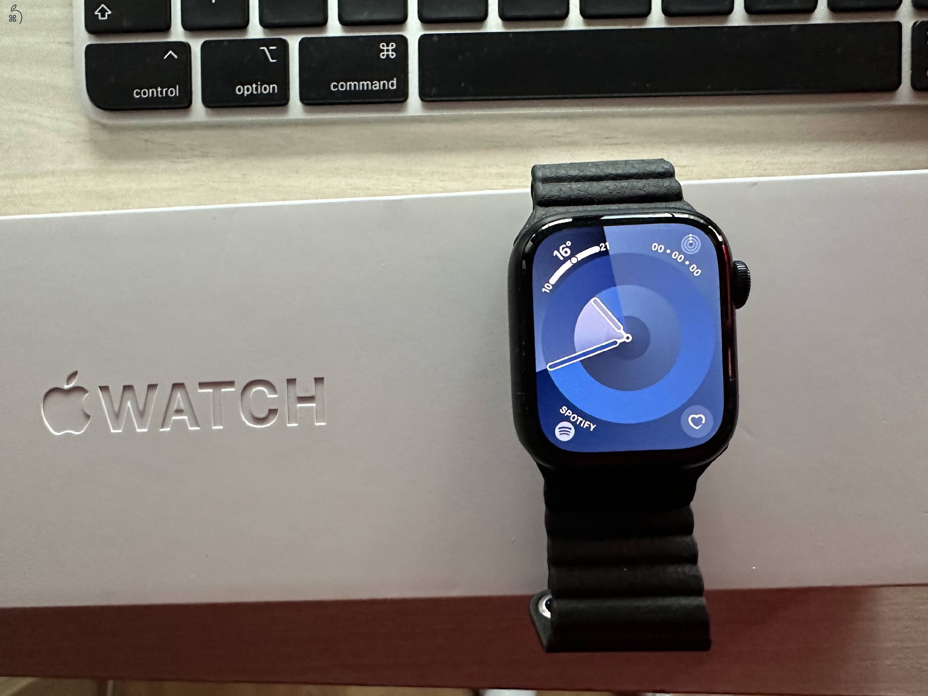 Apple Watch SE 3 (3. generáció) 44mm GPS Alumínium – Garanciális, 98% Akku!