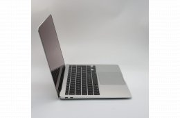 Apple MacBook Air 13″ 2020 M1 256 GB SSD 8 GB RAM Silver 93% HUN Bill