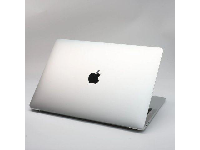 Apple MacBook Air 13″ 2020 M1 256 GB SSD 8 GB RAM Silver 93% HUN Bill
