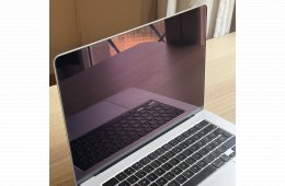 Macbook Air 15” M3 16GB + 512GB  MediaMarkt Garancia 2027.10-ig