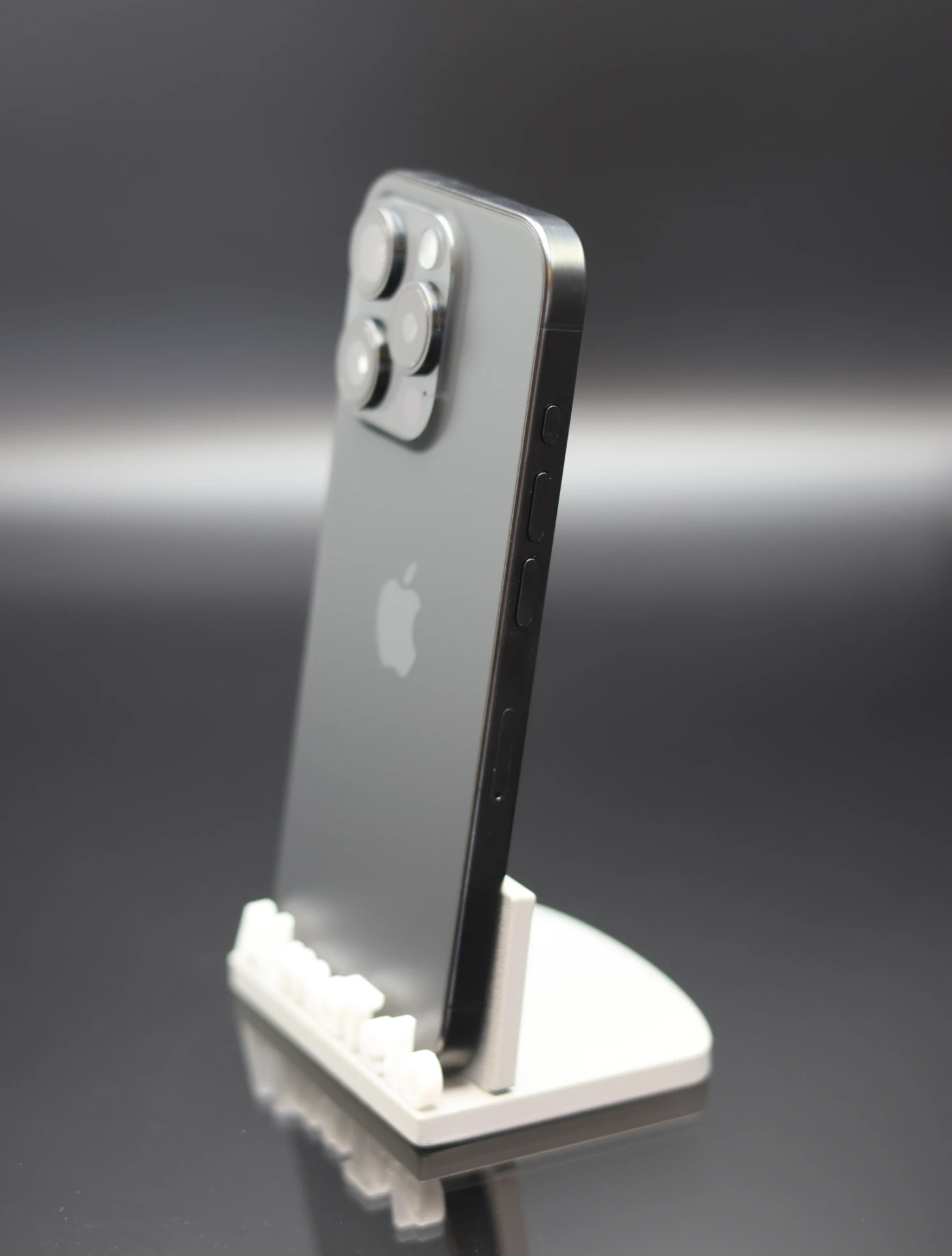 Apple iPhone 15 Pro 128 GB Black Titanium 100% akku - 12 HÓ GARANCIA