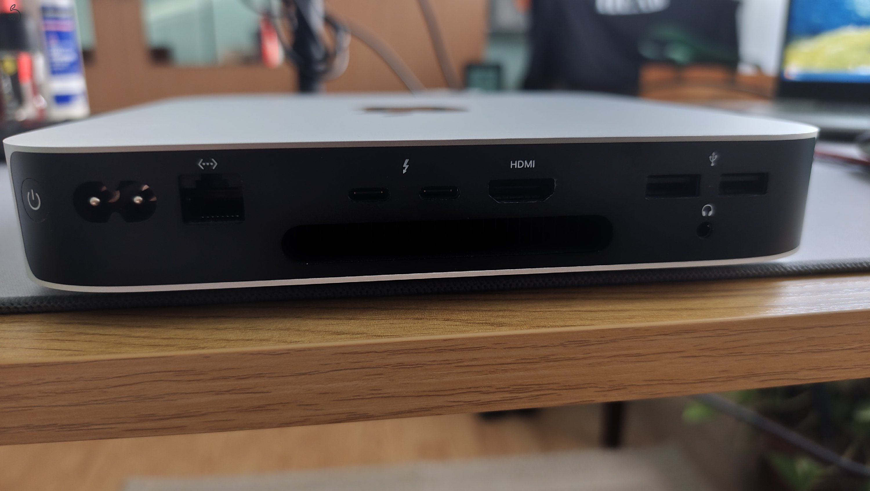 Mac Mini M2 (8‑magos CPU, 10‑magos GPU, 512 GB SSD, Ezüst)