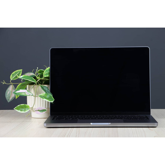 Újszerű MacBook Pro 14