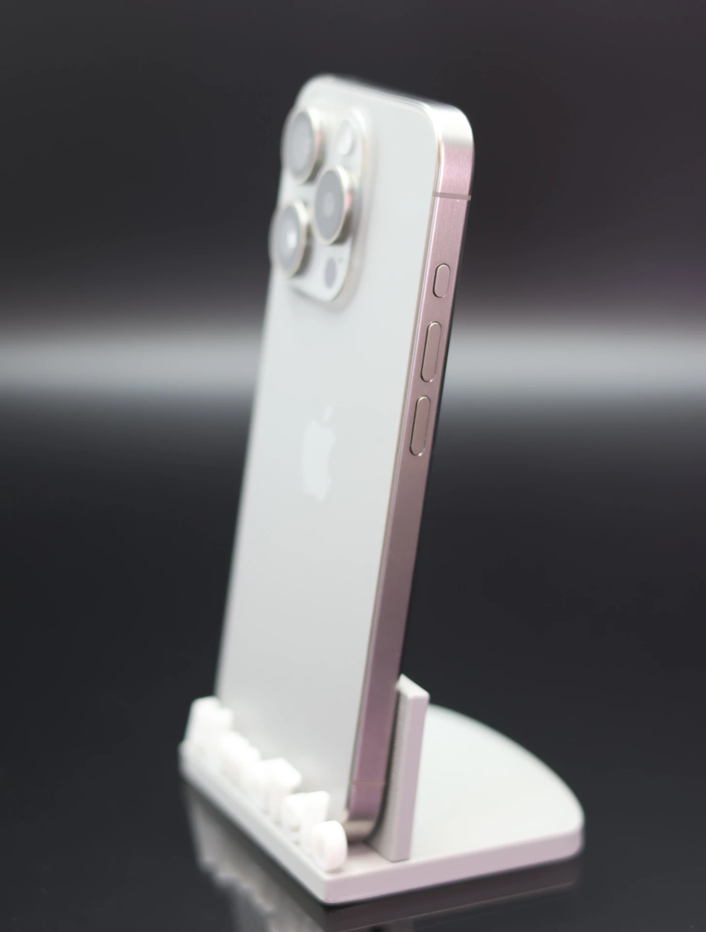 Apple iPhone 15 Pro 128 GB Natural Titanium 100% akku - 12 HÓ GARANCIA