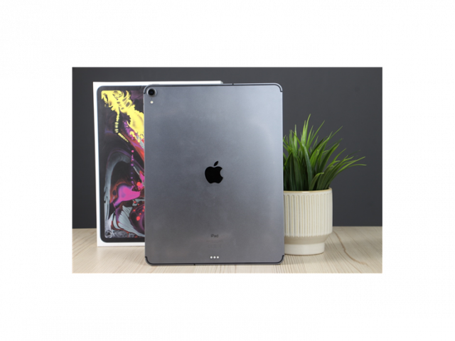 Használt iPad Pro 3rd gen 512GB fekete cellular US-8388