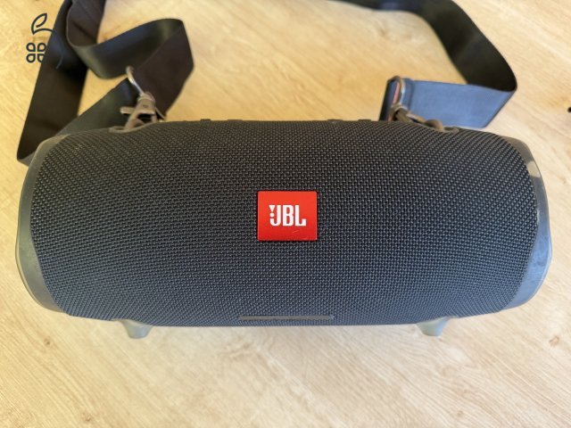 JBL Xtreme 2 Bluetooth hangszóró – eredeti töltővel és vállpánttal
