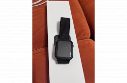 Eladó Apple Watch SE (2nd Gen) 44mm Midnight Aluminium case + Midnight Sport Band