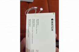 Eladó Apple Watch SE (2nd Gen) 44mm Midnight Aluminium case + Midnight Sport Band