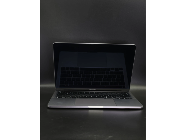 Apple MacBook Pro 13″ 2020 M1 256 GB Space Gray 97% akku - 12 HÓ GARANCIA