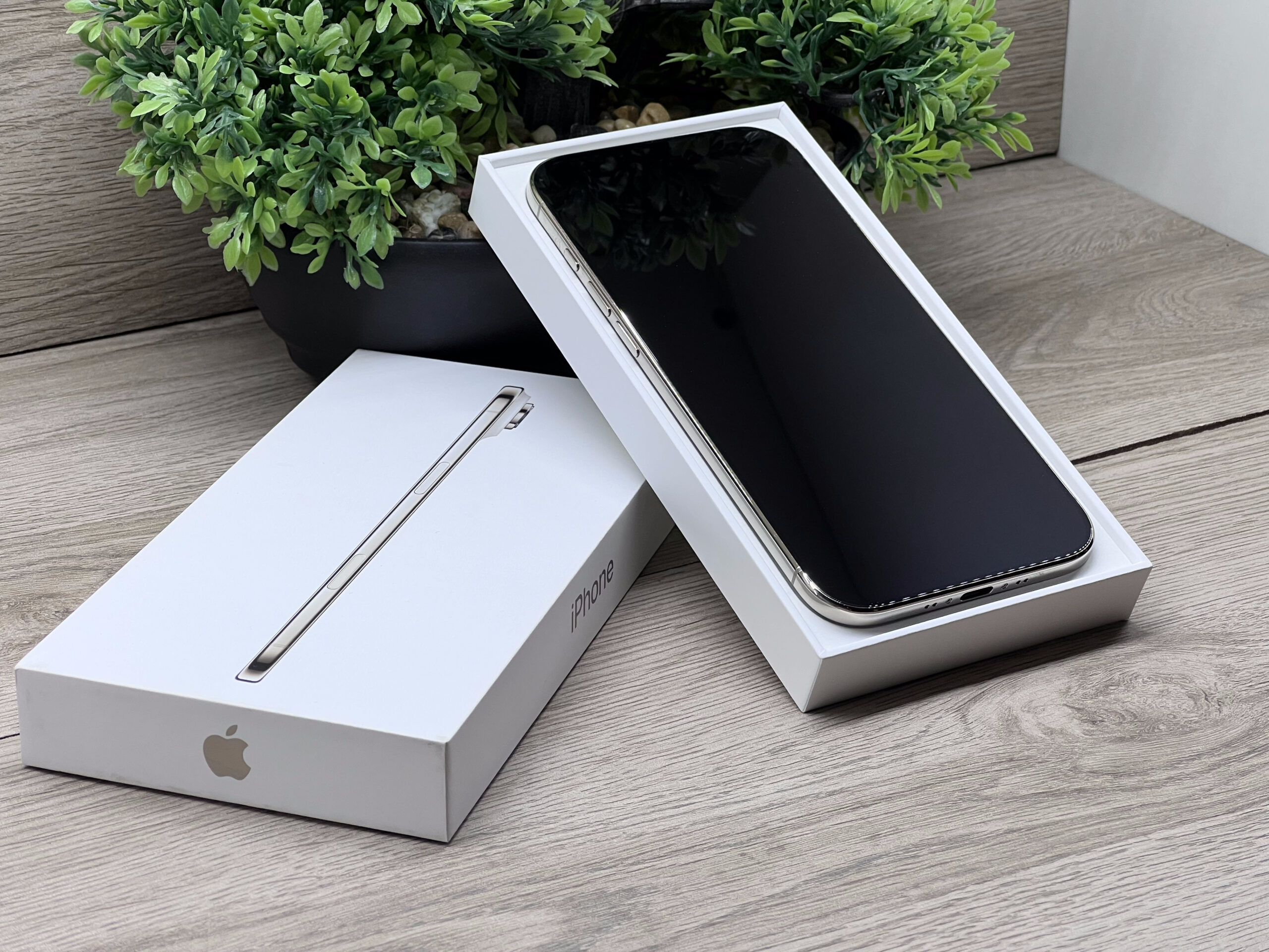 Hibátlan iPhone Air Light Gold 256GB 2 ÉV Garanciával Számlával Aksi 100%