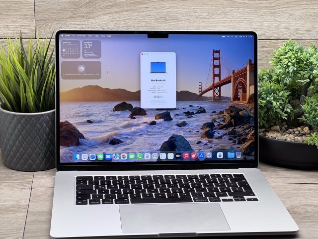 Hibátlan MacBook Air 2023 M2 15” 256GB 2 ÉV Garanciával Számlával Aksi 100%