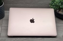 MacBook Air 2020 M1 13” 256GB 2 ÉV Garanciával Számlával