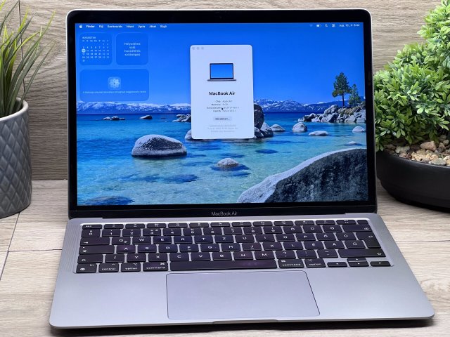 MacBook Air 2020 M1 13” 256GB 2 ÉV Garanciával Számlával
