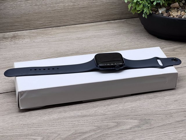 Apple Watch SE3 Midnight 44mm 2 ÉV Garanciával Számlával Aksi 100%