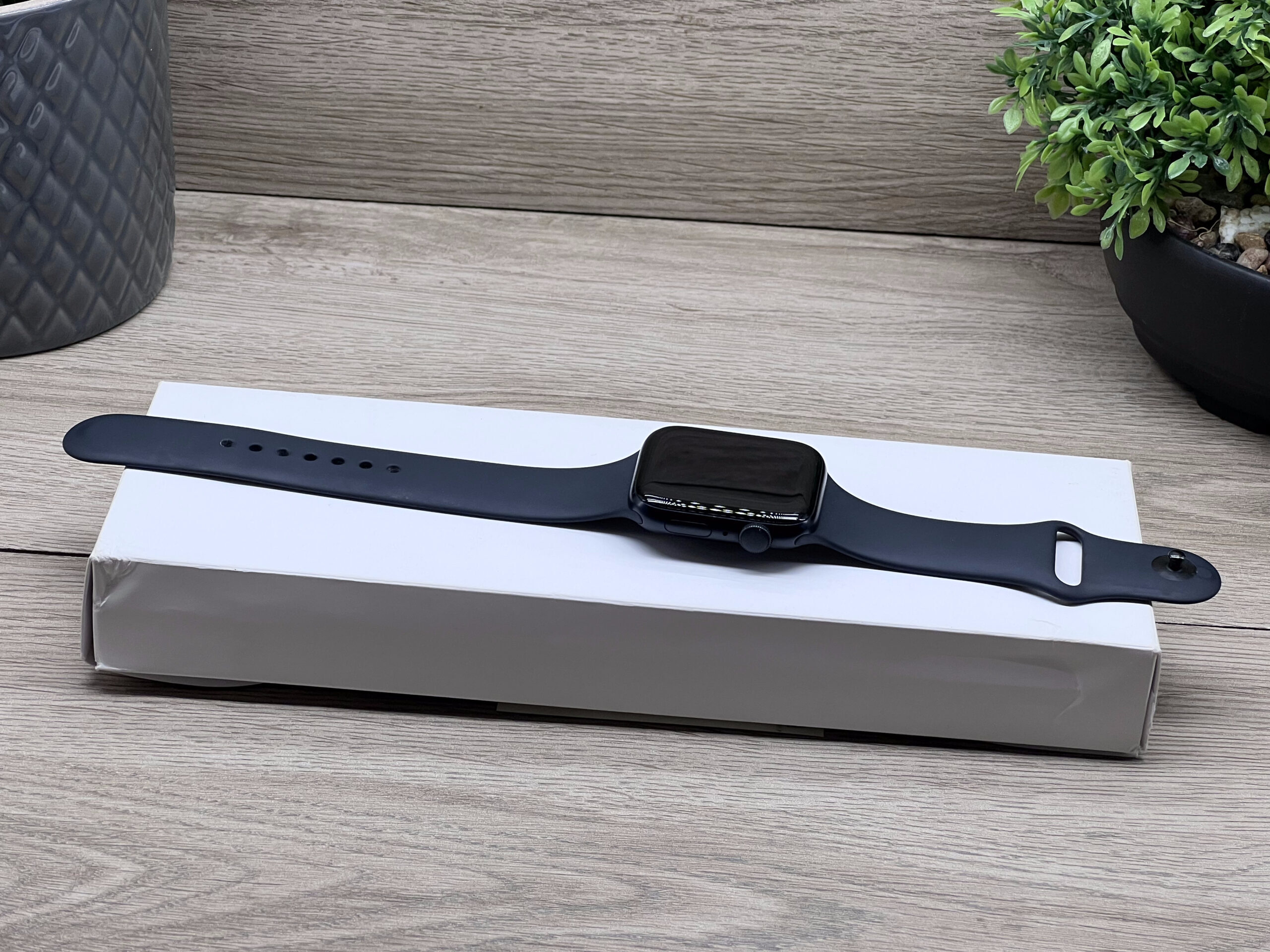 Apple Watch SE3 Midnight 44mm 2 ÉV Garanciával Számlával Aksi 100%